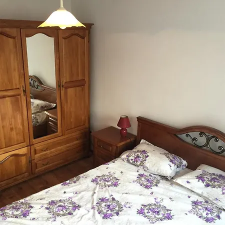 Lägenhet Mercury 3 Two Bedroom Eh