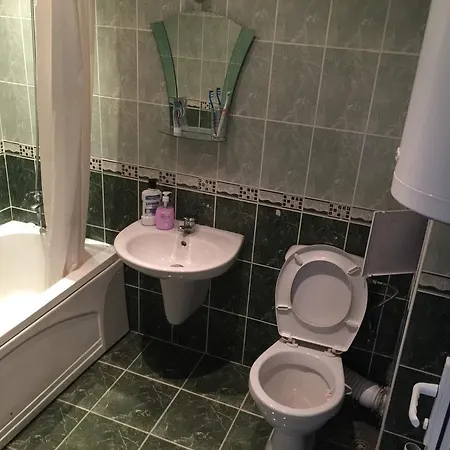 Mercury 3 Two Bedroom Eh Slăntjev Brjag