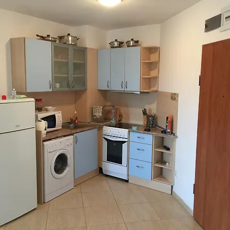 Mercury 3 Two Bedroom Eh Slăntjev Brjag